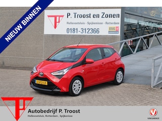 Toyota Aygo 1.0 VVT-i x-play Automaat Nederlandse auto/Apple carplay/Achteruitrijcamera/Airco/DAB Radio