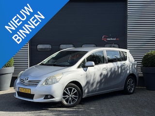 Toyota Corolla Verso 1.8 VVT-i Aspiration | Navigatie | Camera | Trekhaak | Lichtmetalen Velgen |