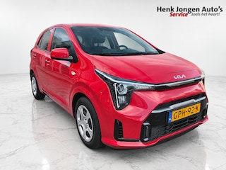 Kia Picanto 1.0 DPI DynamicLine AUTOMAAT “Sinds 1970 | 5.000+ reviews | Score 9,5 | Service zoals ’t hoort” Henk Jongen Auto's in Helmond,  al 50 jaar service zoals 't hoort!