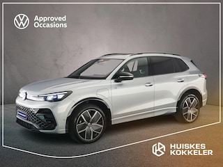 Volkswagen Tiguan R-Line Edition 1.5 TSI eHybrid 272pk DSG Automaat Trekhaak, Panoramadak, Black Style, Adaptive cruise control, 360 camera, Achteruitrijcamera