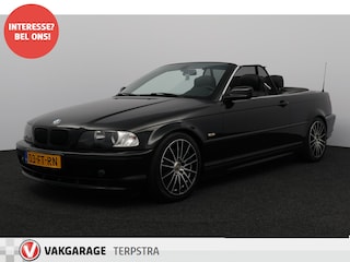 BMW 3-serie Cabrio 323Ci Executive/ 6-Cil./ Windscherm/ Xenon/ Leder+Stoelverwarm./ Trekhaak/ Bluetooth/ Elek.+Memory Stoelen/ Clima/ Cruise/ 17''LMV/ Leder Multi-Stuur/ PDC/ Armsteun