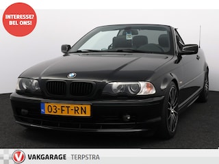 BMW 3-serie Cabrio 323Ci Executive/ 6-Cil./ Windscherm/ Xenon/ Leder+Stoelverwarm./ Trekhaak/ Bluetooth/ Elek.+Memory Stoelen/ Clima/ Cruise/ 17''LMV/ Leder Multi-Stuur/ PDC/ Armsteun