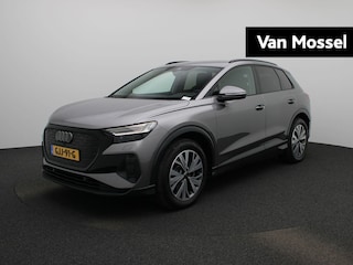 Audi Q4 e-tron 45 quattro Advanced edition 82 kWh | Demo | Navigatie | Stoelverwarming | Camera | Parkeersensoren | Cruise control | 19 Inch Velgen |