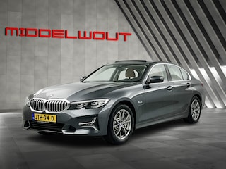 BMW 330e 292PK High Exe. Schuif-kanteldak/Leder/M-sport-stoelen
