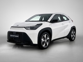 Toyota Aygo Hybrid 115 play + GO pack | Carplay | Camera | Adaptive Cruise Control
