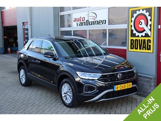 Volkswagen T-Roc 1.5 TSI Life Business O.a: Afn. Trekhaak, Camera, PDC, ACC, Clima, Etc. All-in prijs!