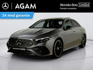 Mercedes-Benz A-klasse Limousine 180 Star Edition AMG Line Plus | Panorama dak