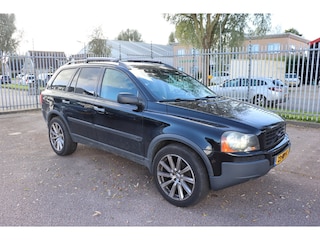 Volvo XC90 2.5 T Elan