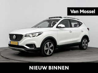 MG ZS EV Luxury 45 kWh Ledere bekleding | Navigatie Panoramadak | LN velgen | electrische stoelverstelling | Parkeercamera |