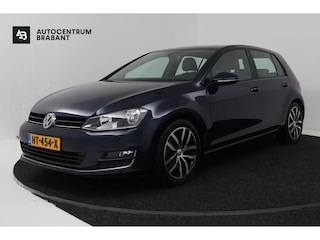 Volkswagen Golf 1.2 TSI Business Edition Connected (CAMERA, STOELVERWARMING, CARPLAY NAVIGATIE)