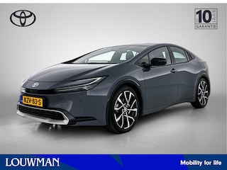 Toyota Prius 2.0 Plug-in Executive | BTW Voertuig | Stoel+stuurverwarming | Dodehoek detectie | Parkeersensoren voor+Achter | elektrische achterklep | Navigatie | Climate Control | Cruise Control Adaptive |
