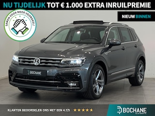 Volkswagen Tiguan 2.0 TSI 4Motion Highline | Panoramadak | Trekhaak | Head-up-display | Elektrische achterklep | Achteruitrijcamera | Apple Carplay & Android Auto