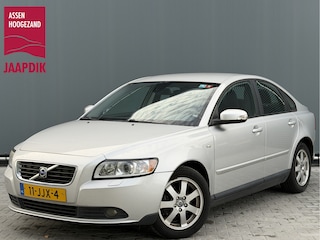 Volvo S40 BWJ 2009 | 1.6D 109PK DRIVe Kinetic | NAVI | CLIMA | LICHTMETAAL | LEDER/STOF | CRUISE |