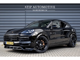 Porsche Cayenne 3.0 E-Hybrid | Panorama | ACC | 22'' Wielen | Trekhaak | Matrix | Bose |