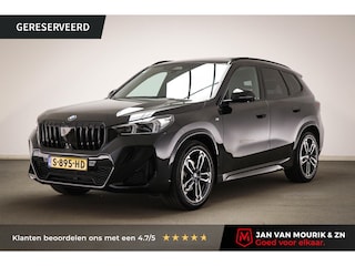 BMW X1 sDrive18i M-Sport | PANORAMADAK | HEAD UP | MASSAGE | TREKHAAK | 19"
