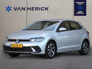 Volkswagen Polo 1.0 TSI 95PK Life | ACC | Navigatie | Parkeersensoren V+A | 16" LMV