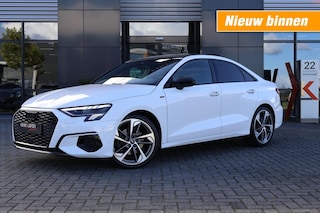 Audi A3 Limousine 35 TFSI DSG S-Line 150pk / Navi / Camera/ Trekhaak afnb./ Navi / ACC/ 19 Inch LM