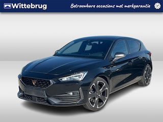 Cupra Leon 1.4 e-Hybrid DSG VZ Performance / Stoelverwarming / Achteruitrij camera / Carplay / 19'' LMV trans
