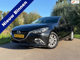 Mazda 3 2.0 TS / Navigatie / Climate Control / Camera / Stoelverwarming / Cruise Control