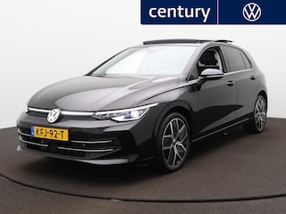 Volkswagen Golf 1.5 eHybrid Style Edition | Panodak | Zwenkbare trekhaak | Elek. Stoel | Camera | ACC |