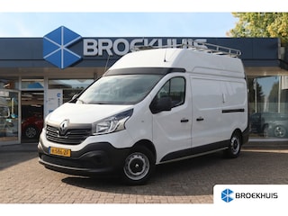 Renault Trafic 1.6 dCi T29 L2H1 Comfort Energy | Extra Verhoogd | Dubbele Schuifdeur | Imperiaal | Trekhaak | Complete Inbouw | Parkeersensoren | Airco | Cruise | Navi By App |