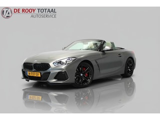 BMW Z4 Roadster sDrive30i | 259PK | Mat Grijs (Frozen Grey II) | M-Sport | Nederlandse auto | Leder Elfenbeinweiss | HUD