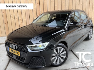 Audi A1 Sportback 25 TFSI Pro Line Achteruitrijcamera | Apple CarPlay/Android Auto | Airconditioning | Cruise control | LED verlichting | Parkeersensoren voor en achter | Sportstoelen en stuurwiel | Voorstoelen verwarmd