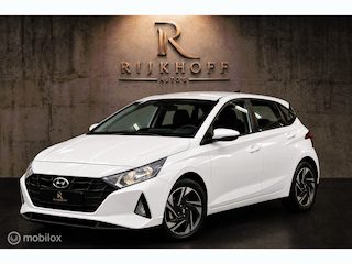 Hyundai i20 1.2 MPI i-Motion| Camera | Carplay| Wit
