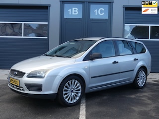 Ford Focus Wagon 1.6-16V Champion Airco Cruise Control Lmv Distr. v.v. NAP Prijspakker