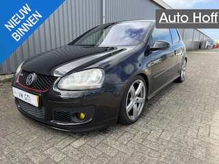 Volkswagen Golf 2.0 TFSI GTI Pirelli | Xenon | Standkachel | Autom. Airco | Cruise Control | Stoelverwarming | Sportstoelen | 18" LMV | APK tot 15-09-2027!