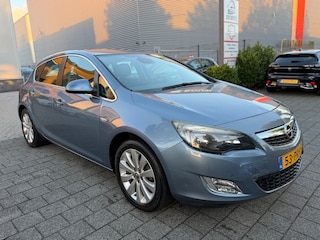 Opel Astra 1.4 Turbo Cosmo|Airco|APK 2027