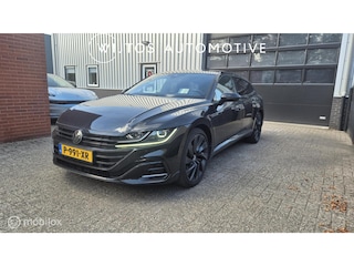 Volkswagen Arteon 1.4 TSI eHybrid R-Line, pan