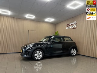 Mini Cooper 3-Deurs 1.5 Essential * Dealer onderhouden / Carplay / LED / Cruise control / NL Auto *