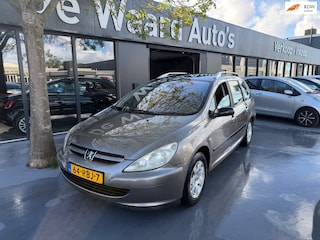 Peugeot 307 SW 1.6 16V/ airco/ 7 personen/ trekhaak/ nette auto/6 maanden garantie