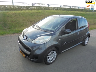 Peugeot 107 1.0 Benzine 5 deurs airco