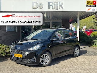 Hyundai i10 1.0 Comfort | Apple Carplay/Android Auto, Camera, Stoel + Stuurverwarming, Cruise, Climate, DAB |