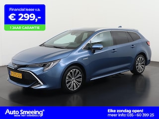 Toyota Corolla Touring Sports 1.8 Hybrid Executive | Head-Up | Leder/alcantara | Dodehoek detectie | Zondag Open!