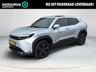 Toyota Urban Cruiser Executive 61 kWh | Panoramadak | CarPlay | Camera