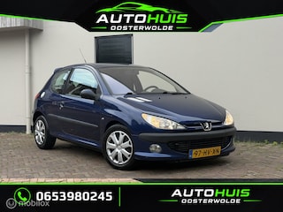 Peugeot 206 1.6-16V inruil koopje ! vermoedelijk lekke kop