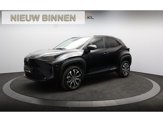 Toyota Yaris Cross 1.5 Hybrid 130 Team D Dealer Onderh. / Camera / Smartphone integratie / Stoel- en stuur verwarming / Keyless Entry / LED