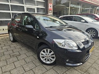 Toyota Auris 1.6-16V Luna Navi/Trekhaak