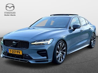 Volvo S60 B4 Plus Dark | Panoramadak | Leder | Sportpakket