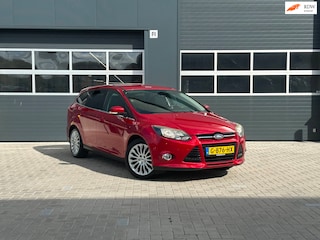 Ford Focus Wagon 1.6 EcoBoost TITANIUM|NAVIGATIE|CLIMA AIRCO|CRUISECONTROL|LM-VELG|PARKEERSENSOREN|VOORRUIT VERWARMING|TREKHAAK