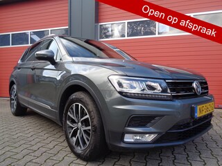 Volkswagen Tiguan 1.4 TSI Connected Series 126PK Clima Cruise LMV Navi Trekhaak NL-Auto