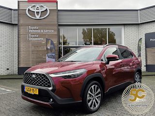 Toyota Corolla Cross Hybrid 200 STYLE STOELVERW BLIND SPOT EL-ACHTERKLEP 18'' LM-VELGEN NL-AUTO 1E-EIG NAVI PARK-SENSOREN APPLE/ANDROID CAMERA KEYLESS