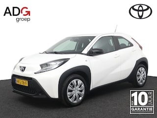 Toyota Aygo 1.0 VVT-i MT Play | Airco | Parkeercamera | Apple carplay - Android auto |