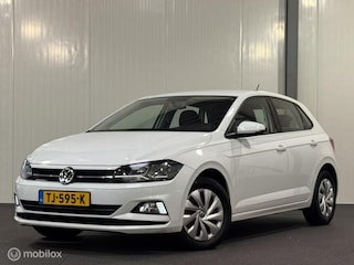 Volkswagen Polo 1.0 TSI Comfortline [ NAP Carplay cruise LED ]