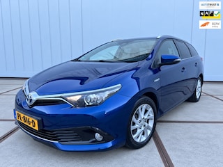 Toyota Auris Touring Sports 1.8 Hybrid Dynamic Clima | full map navi | lm velgen | sensoren | camera | cruise control | NAP