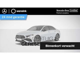 Mercedes-Benz A-klasse 200 AMG Line | Panoramadak | Night | Sfeerverlichting | Stoelverwarming