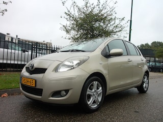 Toyota Yaris 1.3 16V VVT-I 5DR Automaat Comfort Trekhaak Airco LM Velgen 127.015 KM